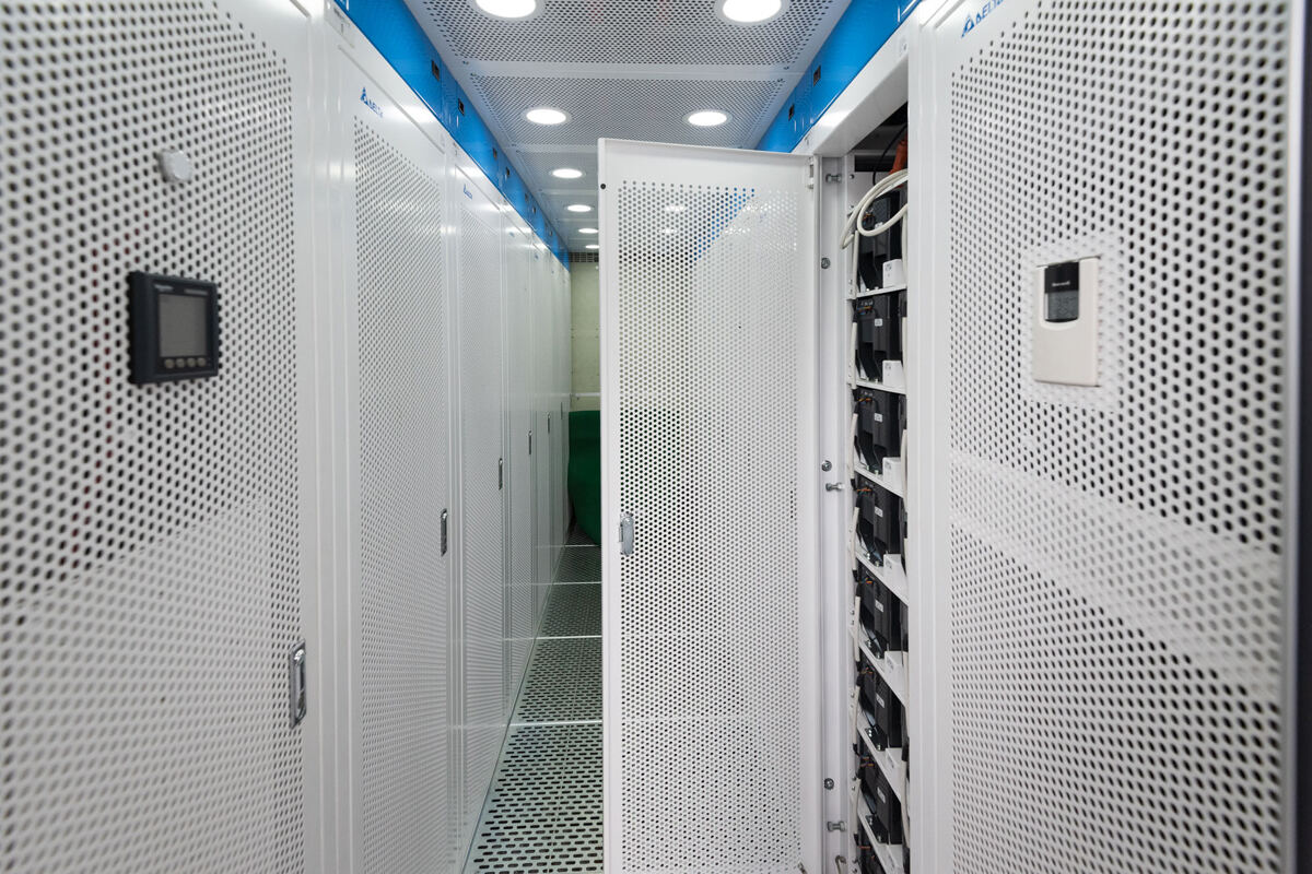 蓄電池システム部分