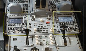 航空機の技術とメカニズムの裏側 第108回 航空機の航法と管制(6)無線機の構成と使い分け