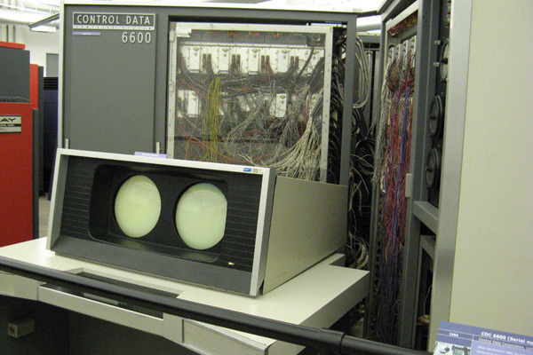 コンピュータアーキテクチャの話 第380回 スパコンの天才が作ったIBM Stretchの3倍の性能を持つ「CDC 6600」