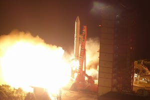 イプシロンロケット3号機現地取材 第3回 打ち上げは成功、ロケット雲が美しかった現地の模様をお届け