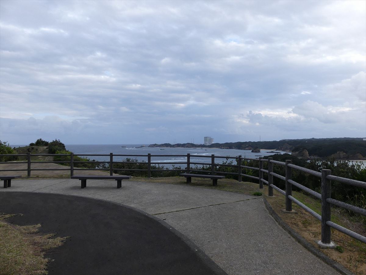 公式見学場である恵美之江展望公園からの眺め