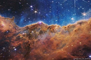 世界中の天文学者が恋焦がれた、ジェームズ・ウェッブ宇宙望遠鏡の見た宇宙 第1回 カリーナ星雲の「宇宙の崖」 - 星が作り出す彫刻、新たな星が生まれる苗床