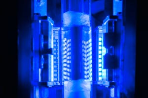 近未来テクノロジー見聞録 第278回 アンモニアと光の力を用いて低コストで水素を作る新技術とは？