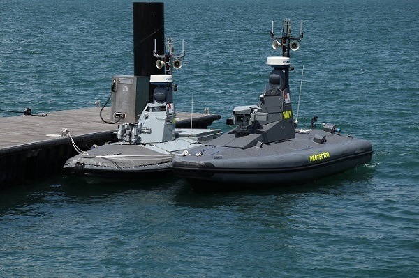 無人ヴィークルを巡る最近の話題(8)USV(無人艇)で港湾を警備する 無人ヴィークルを巡る最近の話題(8)USV(無人艇)で港湾を警備する