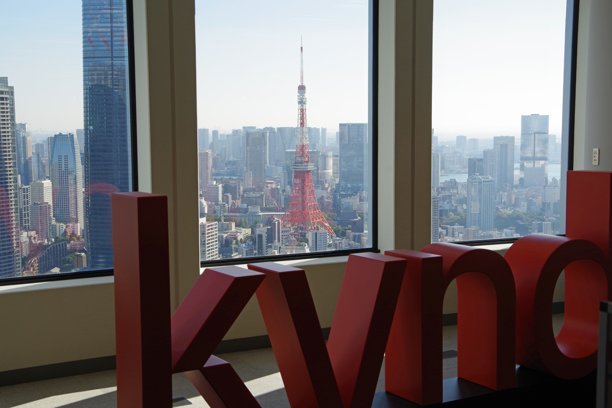 角度を変えると東京タワーも