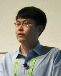 Gordon Bell候補論文を発表するLin Gan氏