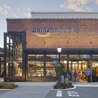 シリコンバレー101 第637回 Amazon初のリアル書店は、巨大なデータに基づいた本屋