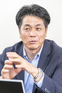 株式会社 日立ハイテクノロジーズ 品質保証本部 本部長 腹部等氏
