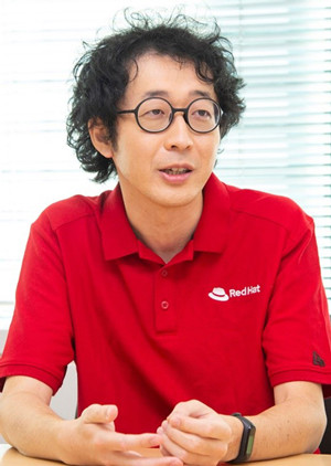 レッドハット株式会社 テクニカルセールス本部 パートナーソリューションアーキテクト部 シニアソリューションアーキテクト 橋本 賢弥氏