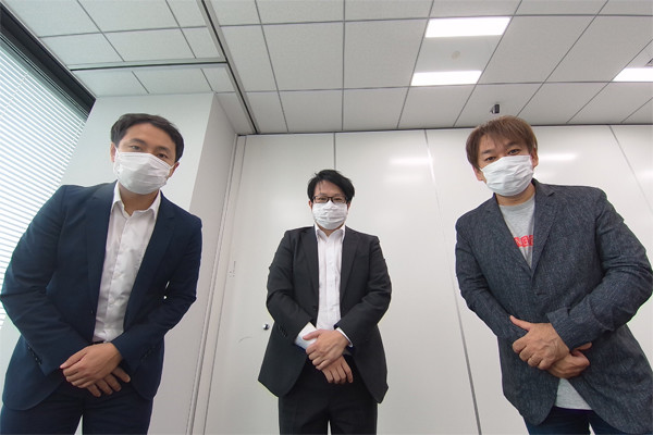 アバー・インフォメーション_対談_1_008
