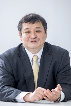 株式会社システムサポート インフラソリューション事業部 マネージャ エヴァンジェリスト 江川 健太 氏 ※ORACLE MASTER Platinum Oracle Database 10g、11g 資格保持