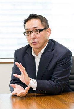 デル・テクノロジーズ株式会社 NTT営業統括本部 グローバルアライアンスディレクター 岡本 謙 氏
