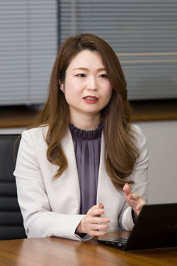 株式会社NTTデータ テレコム・ユーティリティ事業本部 モバイルビジネス事業本部 企画営業担当 課長代理 篠原 笑氏