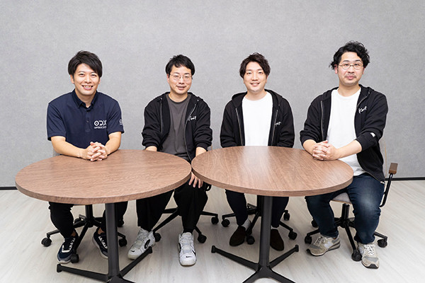 セッション終了後の鼎談メンバーの集合写真