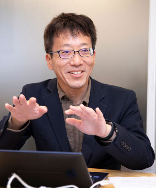インタビューカット）富岡氏