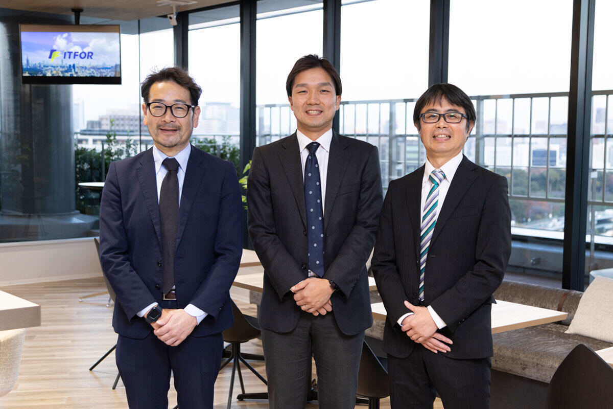 （左から）菊池 龍太 氏、 川田 隼 氏、宮坂 和昭 氏