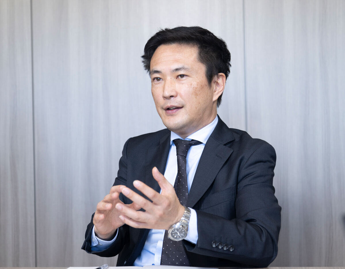 中村氏が話している様子