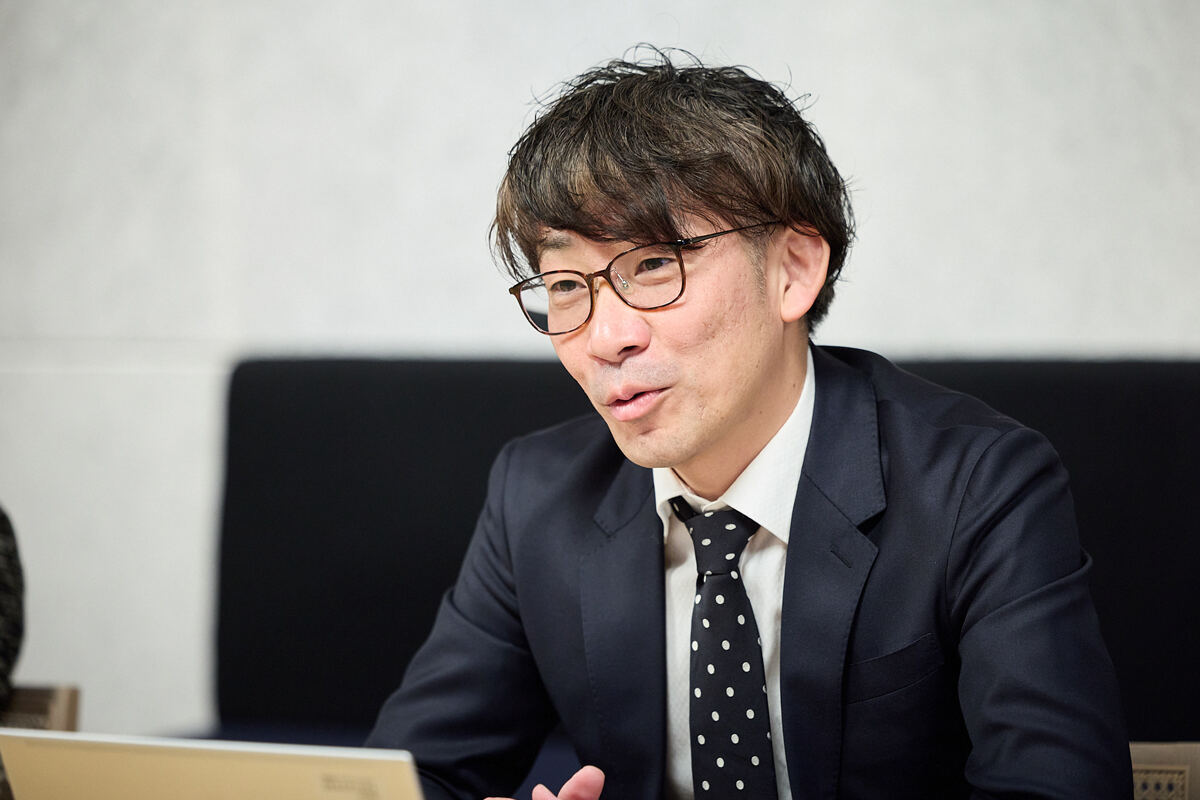 アルファテック・ソリューションズ株式会社<br>ビジネス推進本部 マーケティング部<br>マーケティンググループ マネージャ<br>田島雄生氏