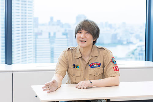 辻伸弘氏