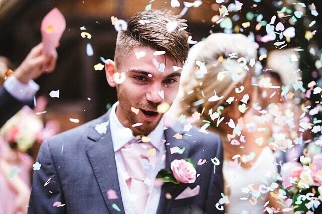 confetti-1853539_640