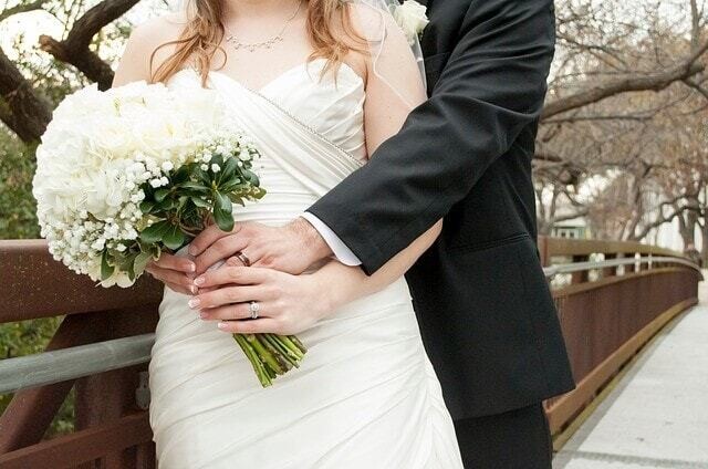 bride-groom-845728_640
