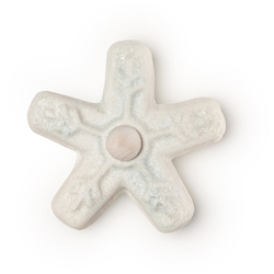 バスタイムからやってくるクリスマス! LUSHの限定アイテムが登場