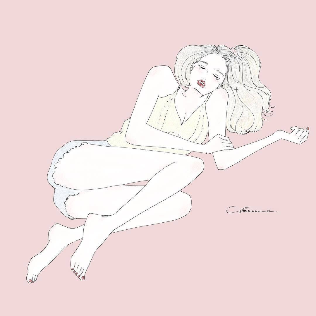 横たわる女性