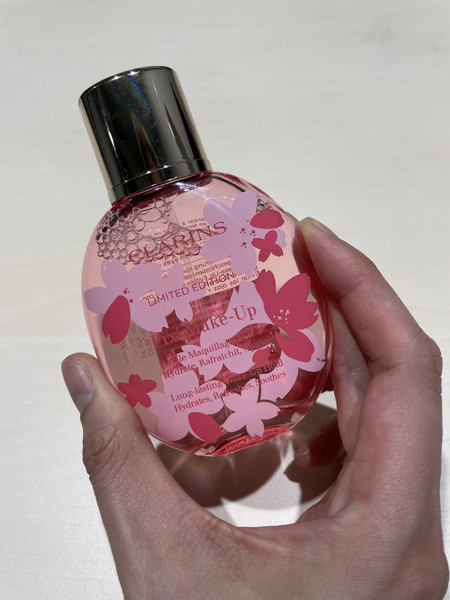 「CLARINS フィックス メイクアップ 50ml」(4,400円)