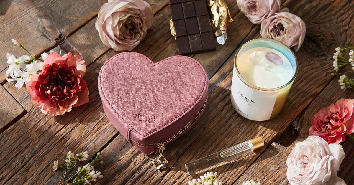 小嶋陽菜プロデュース「Her lip to」より、バレンタイン限定セットが登場