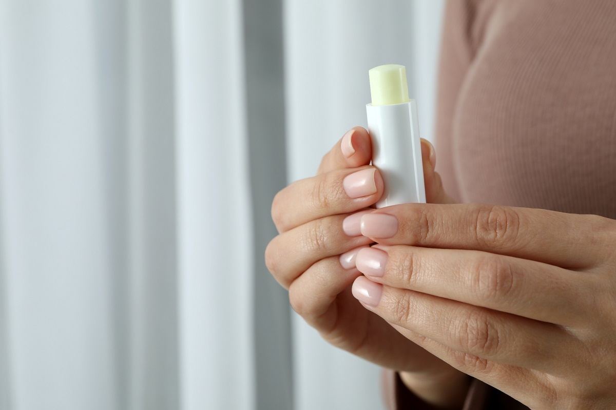 スティック美容液の使い方とおすすめ商品を紹介