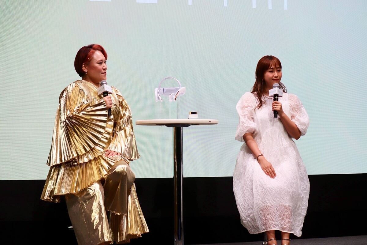左：バービーさん　右：藤本美貴さん