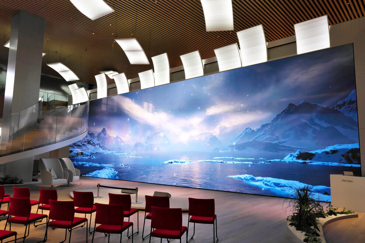 「Beauty Retreat Theater」では専用に開発した“見るだけで美しくなれる”映像を鑑賞できるという