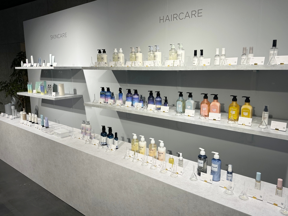 「I-ne 新商品発表会 2024 Spring&Summer Collection」の様子