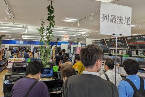 特価セールでレジには長蛇の列！　宮崎県初出店の「ドスパラ宮崎恒久店」オープンレポート