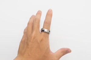 指輪をつけるだけで健康管理ができる！スマートリング「Oura Ring」を使ってみた